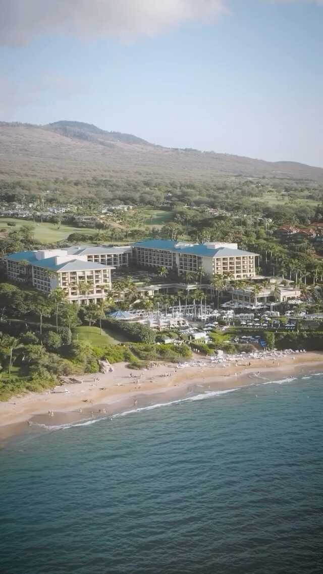 This was was a beautiful elopement at the gorgeous Four Seasons, Wailea, Maui.
From their heartfelt vows, colorful sunset and scenic venue, it was the perfect day!
All the best to you both and mahalo for choosing us to be your videographers!
Congratulations!
Elopement Wedding Cinematography:
http://www.HIFOCUSED.com 
#maui #elopement #fourseasonswailea