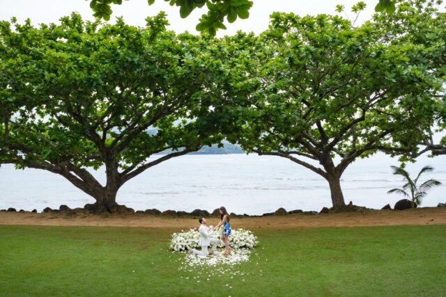 Tate proposed to Jennifer at 1 Hotel Hanalei Bay with the Napali coast and the ocean stretching out behind them. He led her into place before getting down on one knee and asking her to marry him.
A beautiful moment set in an incredible location, with everything coming together naturally against one of Kauai’s most striking backdrops.  Congratulations to you both on this new chapter! 
#hawaiiphotography #onehotelkauai #kauaiweddingphotography #hawaiiproposal #kauai
